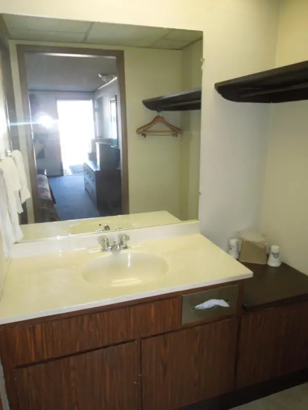 Xenia Country Inn 6